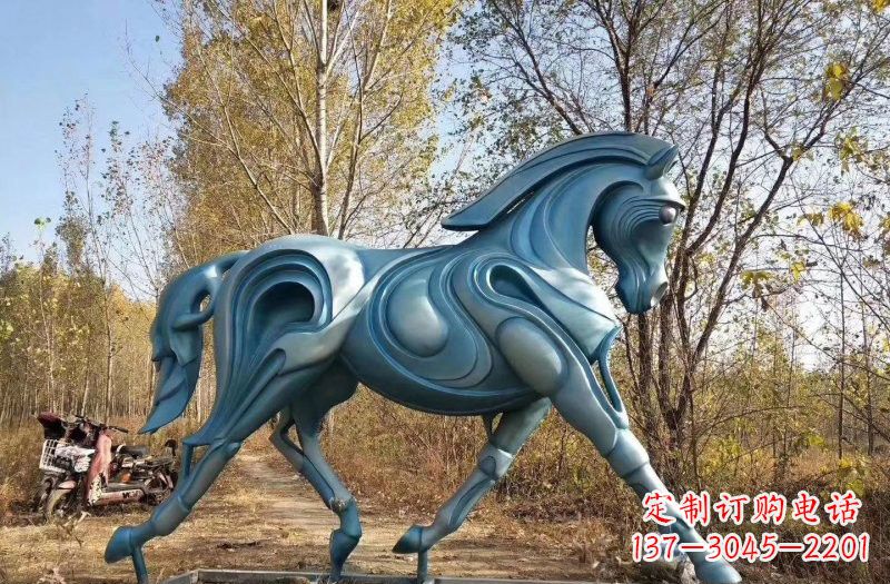 福州玻璃钢雕刻的奔马
