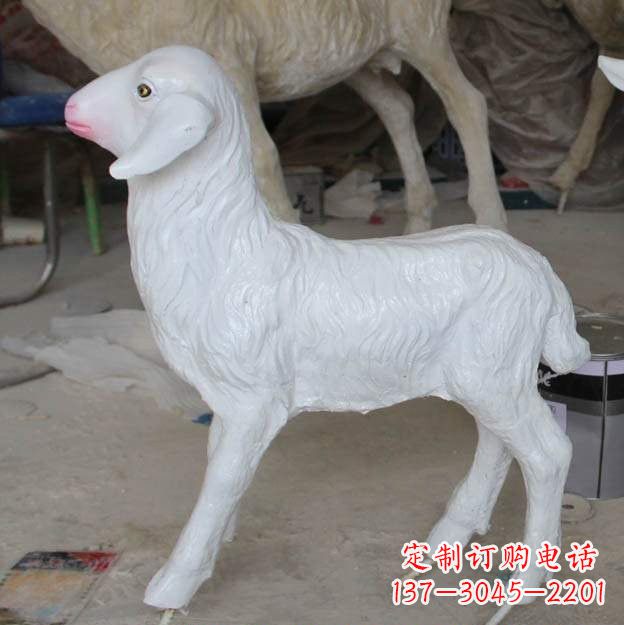 福州玻璃钢仿真小羊