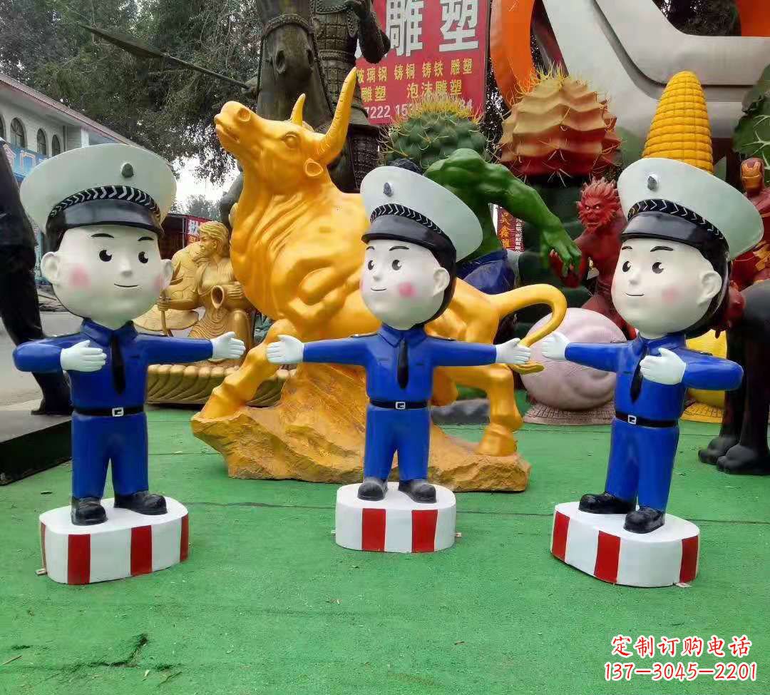 福州玻璃钢制作的交通警察雕塑