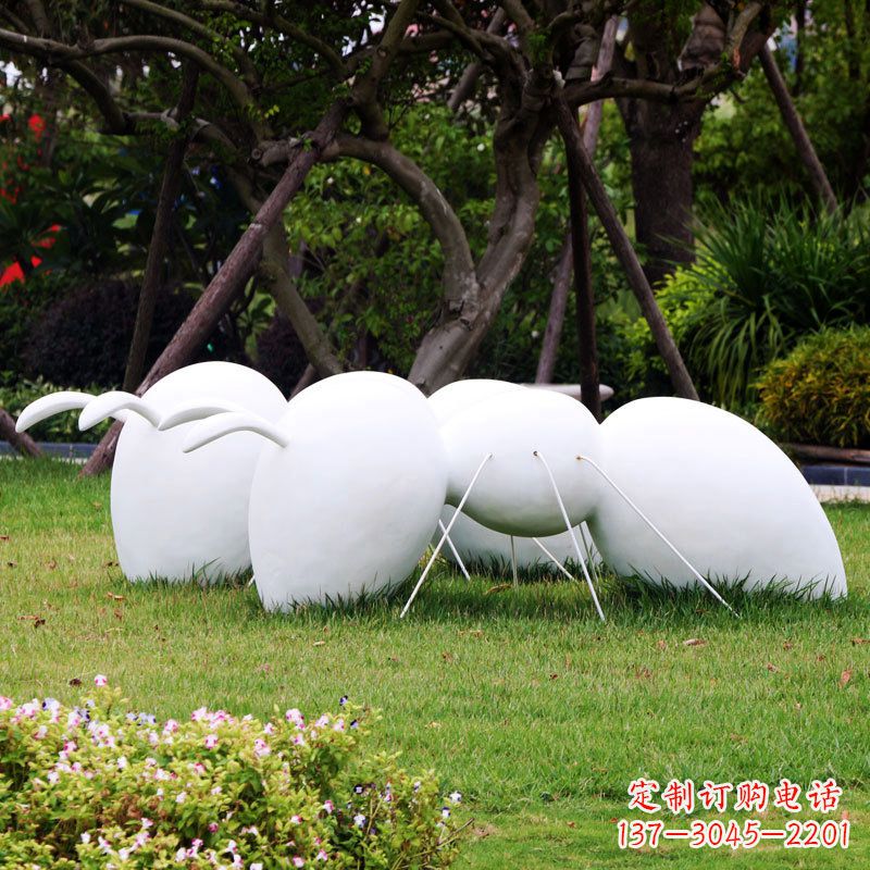 福州玻璃钢蚂蚁雕塑——一种充满力量的艺术