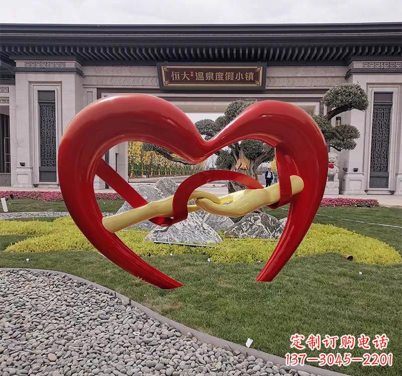 福州不锈钢爱心字母雕塑——传递爱的艺术美学