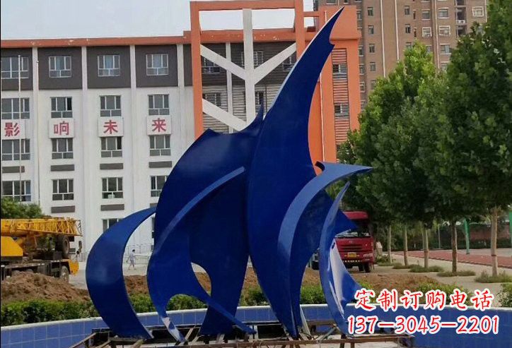 福州不锈钢船帆雕塑象征着自由和希望