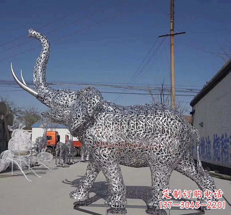 福州不锈钢大象雕塑象征力量与美丽