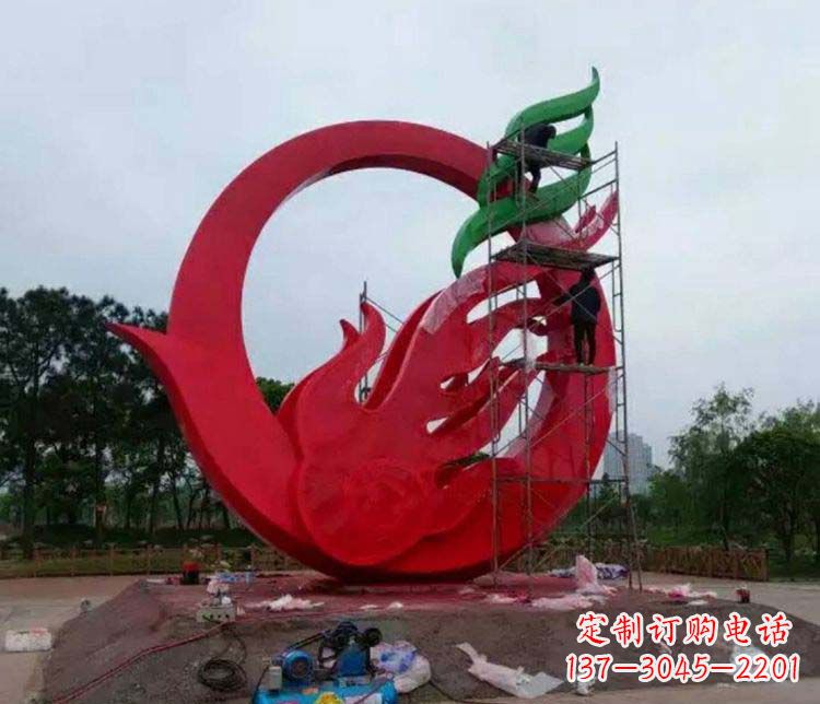 福州不锈钢凤凰雕塑精美而又神秘