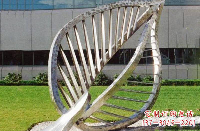 福州不锈钢公园抽象镂空树叶雕塑——精致美丽