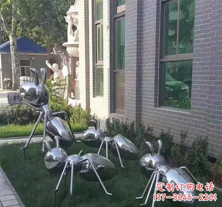 福州不锈钢蚂蚁雕塑—精致细腻的艺术品