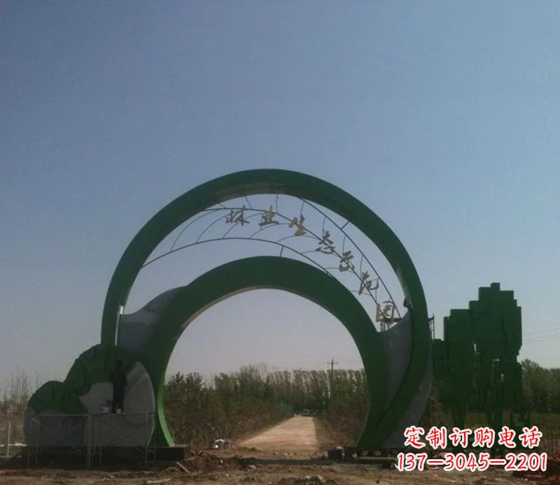 福州不锈钢拱门雕塑给家园增添艺术气息