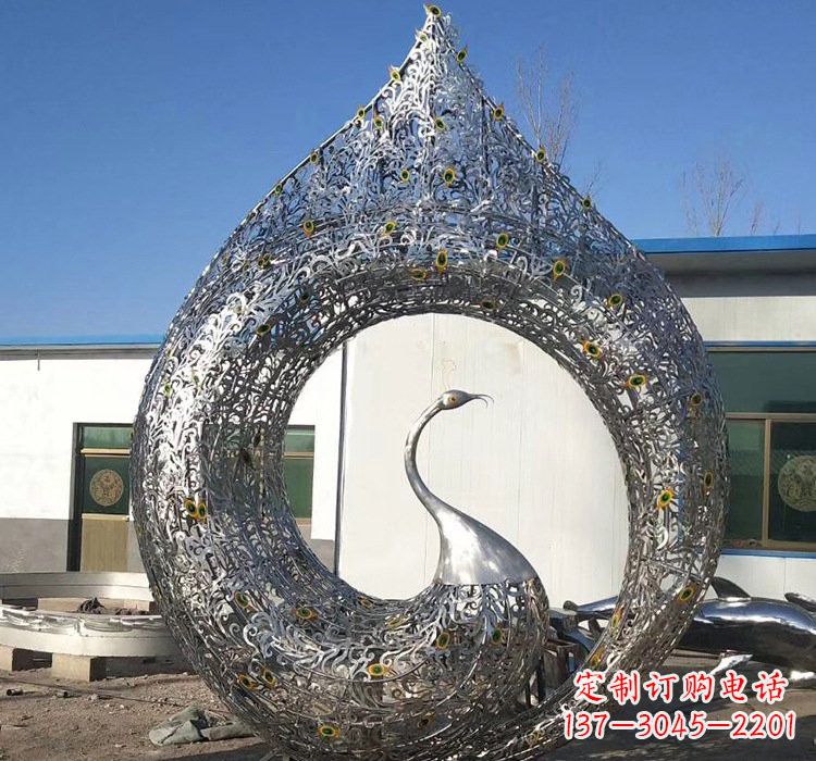 福州优雅的不锈钢孔雀雕塑