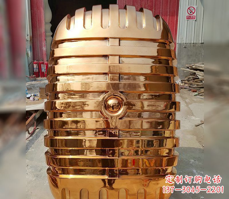 福州精美不锈钢话筒雕塑