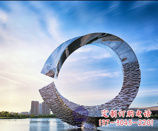 福州环绕世界的不锈钢景观雕塑