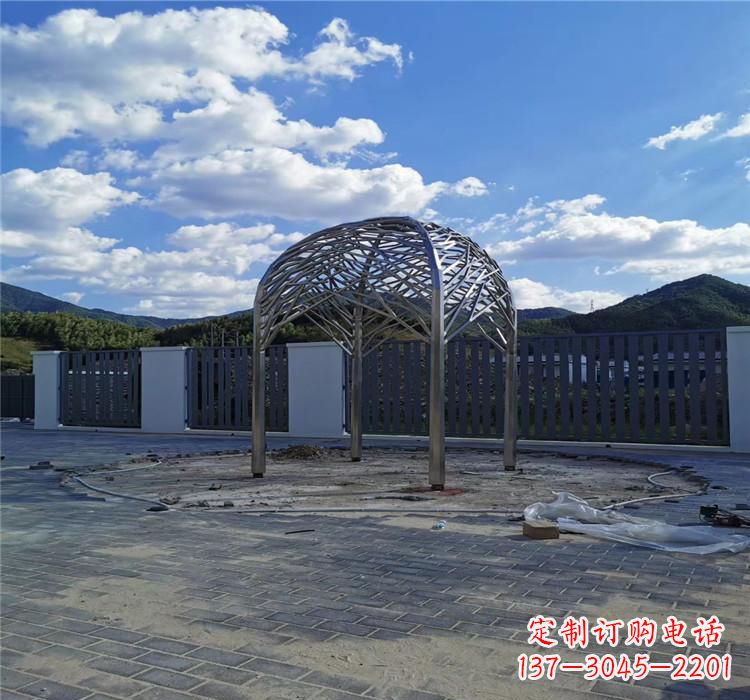 福州不锈钢凉亭雕塑美丽的艺术之作