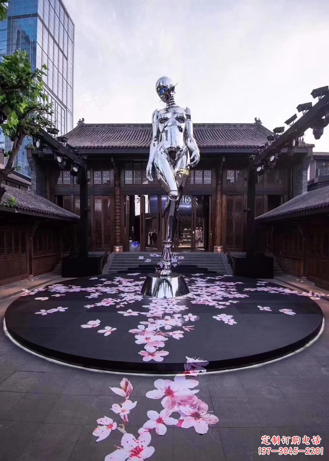 福州美女雕塑点亮城市之美