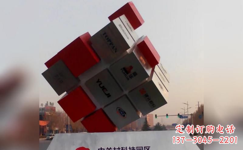 福州不锈钢魔方雕塑艺术精灵的精彩表现
