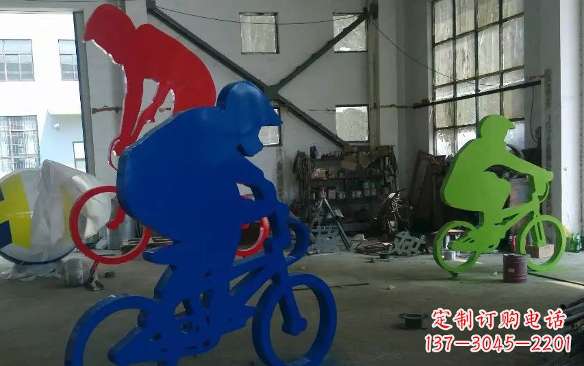 福州不锈钢骑自行车的运动雕塑