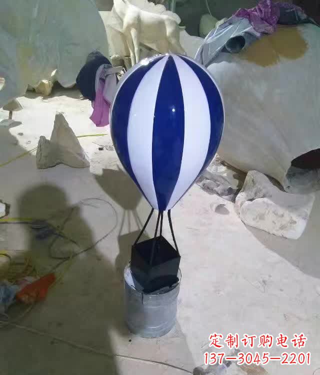 福州气球雕塑精美外形、绚丽色彩