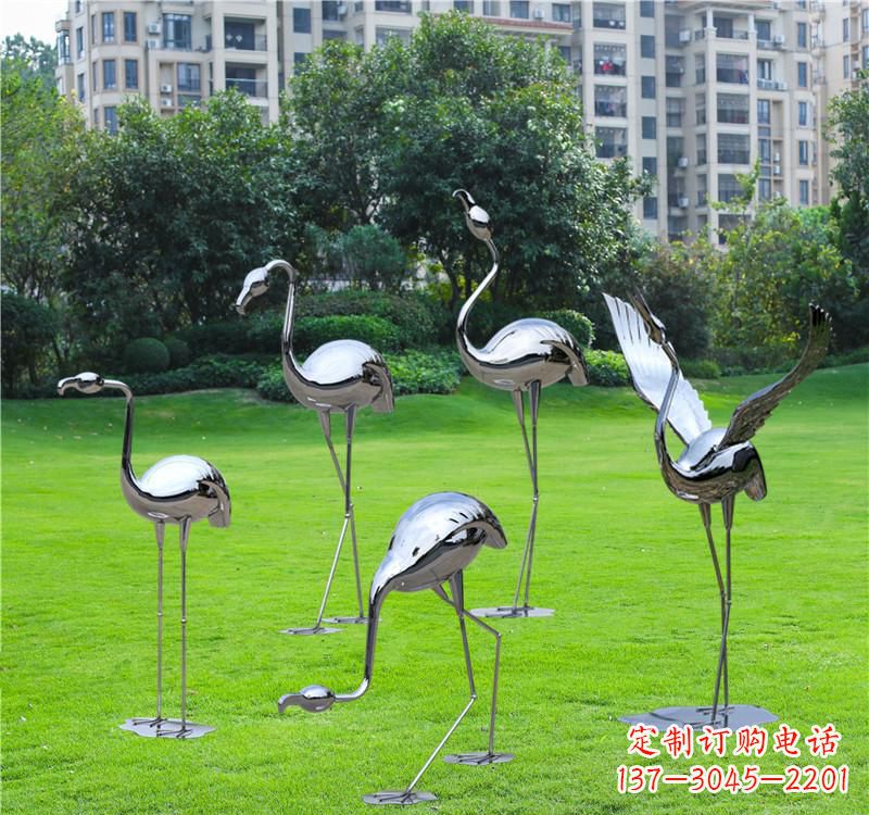 福州不锈钢仙鹤雕塑——传承中华文化精髓