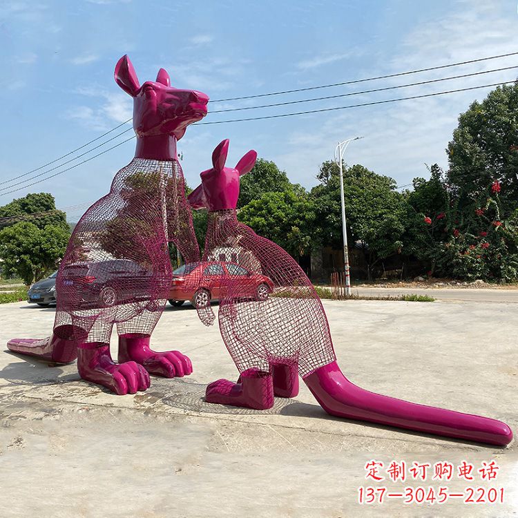 福州不锈钢袋鼠雕塑给公园带来美好景观