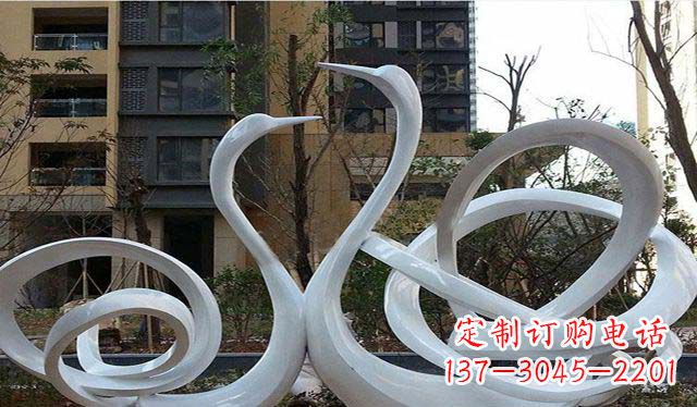 福州不锈钢小区美丽的天鹅雕塑