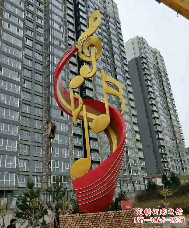 福州不锈钢小区音符雕塑传递音乐的魅力