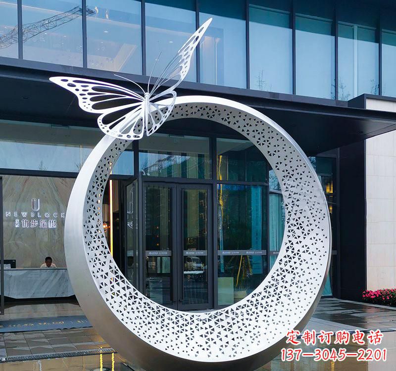 福州不锈钢园林戒指雕塑精美细腻的艺术品