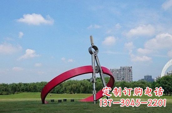 福州不锈钢圆规雕塑——精致的艺术品