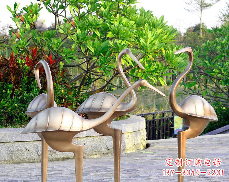 福州丹顶鹤雕塑传承悠久的中国传统艺术