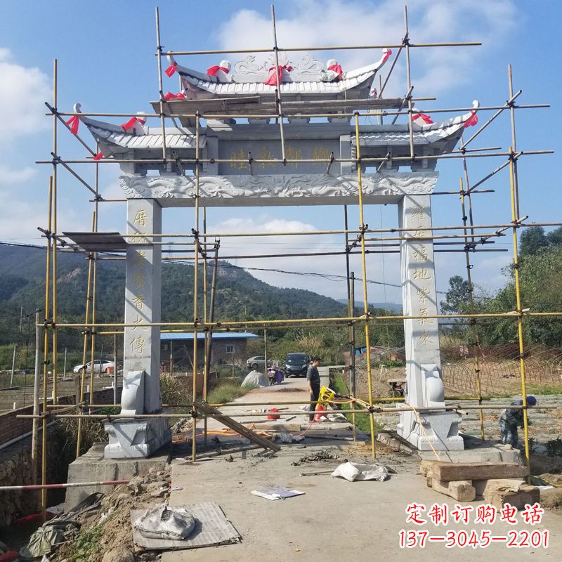 福州村庄石牌坊雕塑传承民间文化