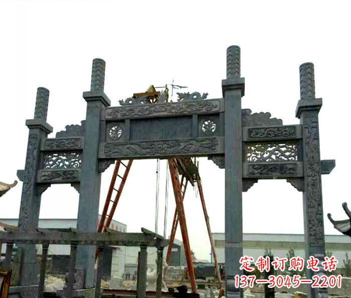 福州村庄牌坊雕塑传承历史文化