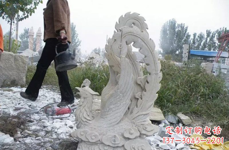 福州凤凰雕塑传承瑰丽的古老文化