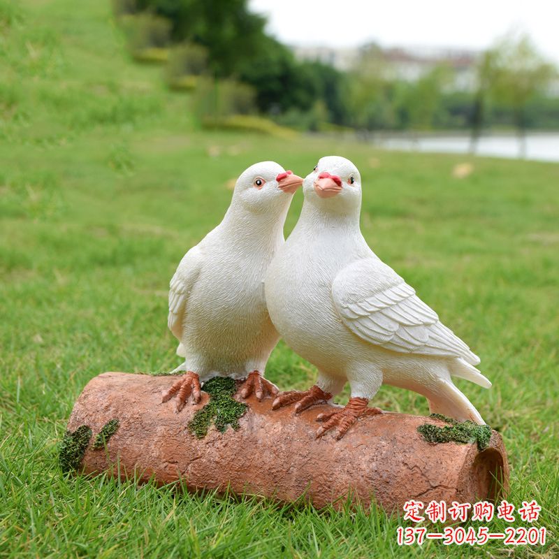 福州大学头顶和平鸽雕塑