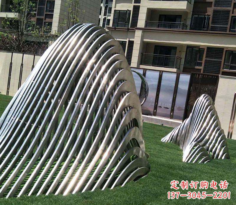 福州不锈钢假山雕塑——电镀之美