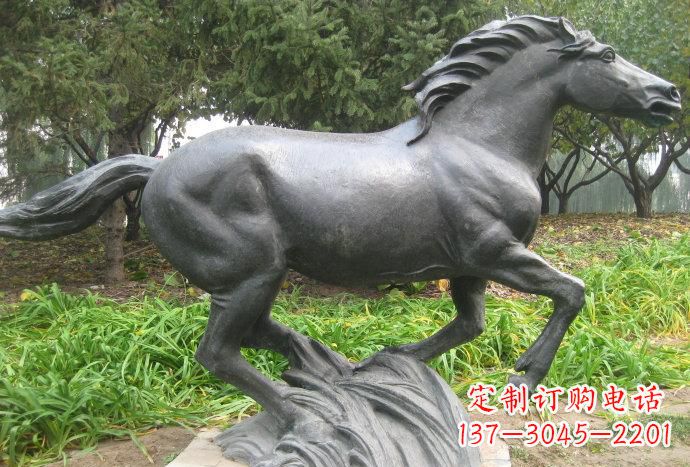 福州奔马铜雕—精美雕塑处处闪耀灿烂光彩