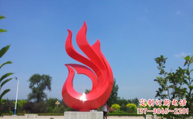 福州艺术荟萃的凤凰雕塑