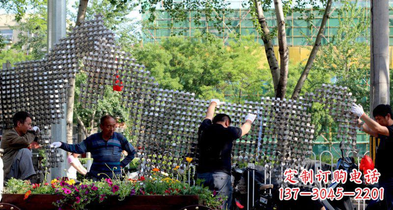 福州中领雕塑 - 动物抽象不锈钢雕塑