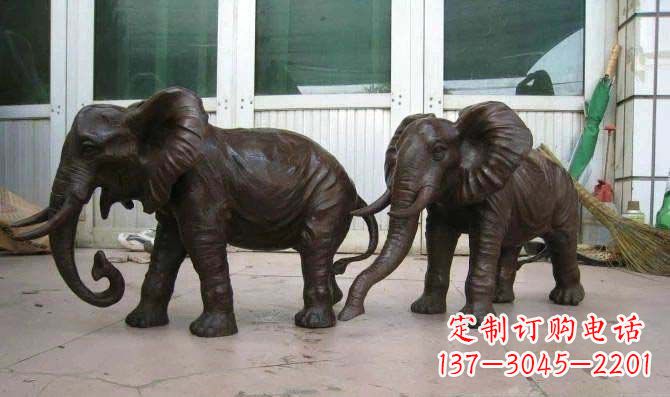 福州传统文化雕塑雕刻大象招财神像