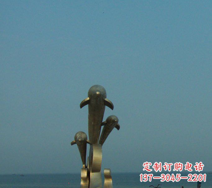 福州浪漫海豚艺术雕塑是中领雕塑为您量身定制的…
