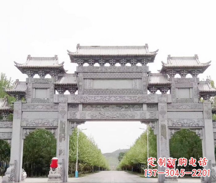 福州三门石雕牌坊，独具特色的地标雕塑