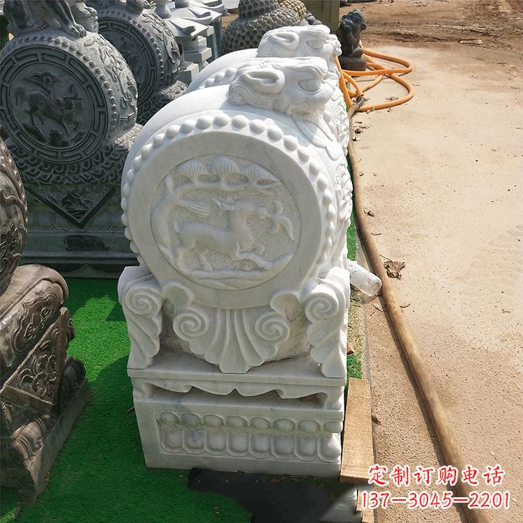 福州青石门墩石带浮雕