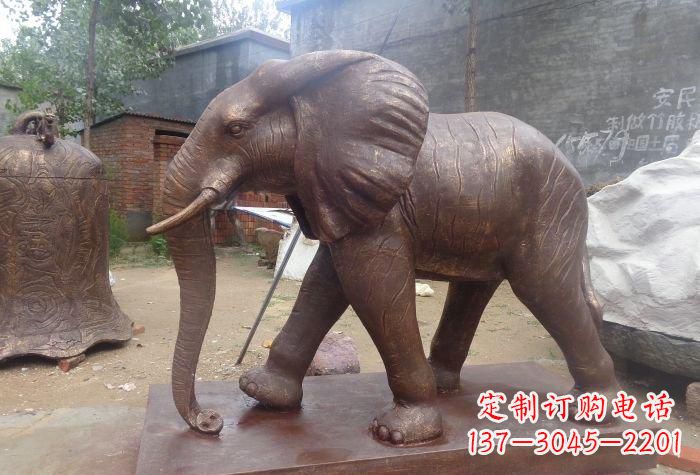 福州铜大象雕塑