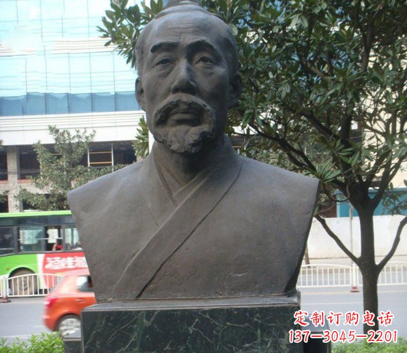 福州铜雕管仲名人雕塑肖像