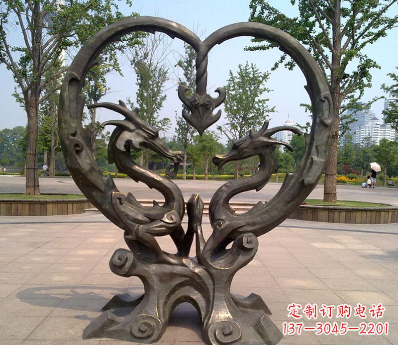 福州铜雕双龙戏珠