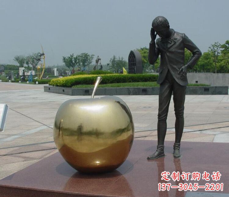 福州铜雕西方人物和苹果