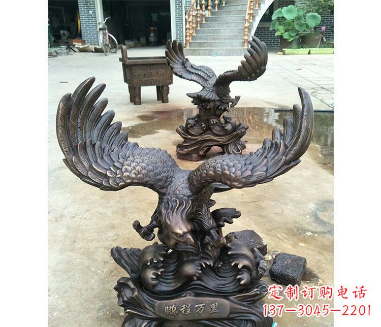 福州铜雕园林飞鹰动物雕塑