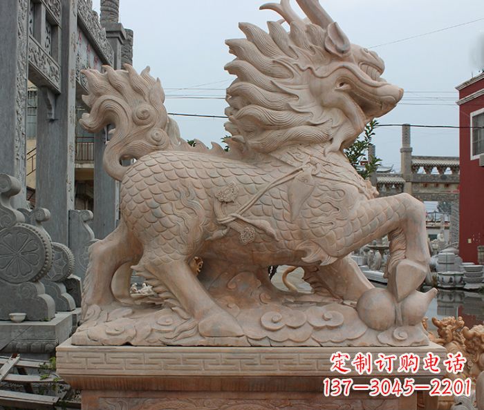 福州晚霞红古代神兽麒麟石雕