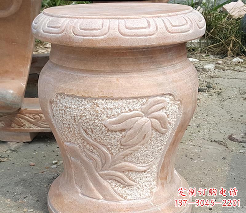 福州晚霞红景观蝴蝶石凳