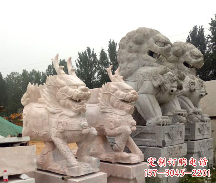 福州晚霞红瑞兽麒麟石雕