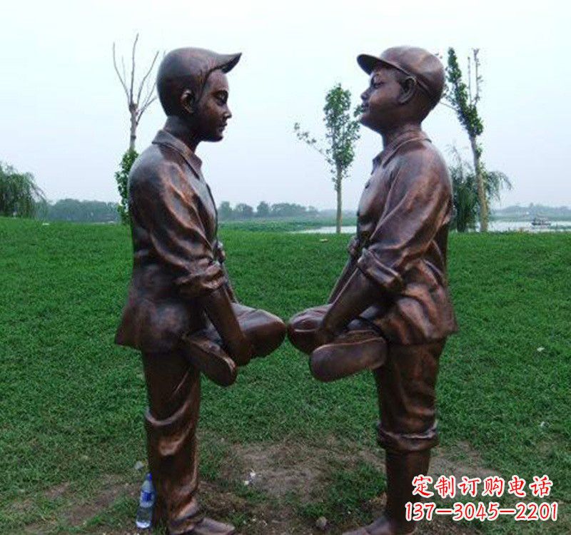福州小孩斗鸡铸铜雕塑